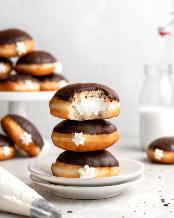 Tiramisu Donuts (Filled Yeast Donuts) - Food Duchess Tiramisu Donuts (Filled Yeast Donuts) - Food Duchess