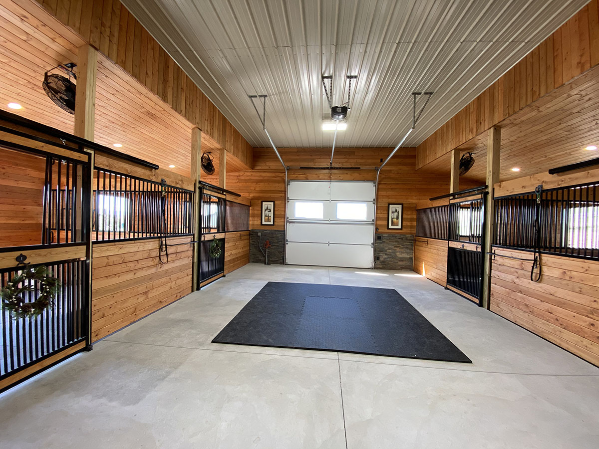 Tour a Beautiful 4-Stall Barn in Montana - STABLE STYLE Tour A Beautiful 4-Stall Barn In Montana - Stable Style