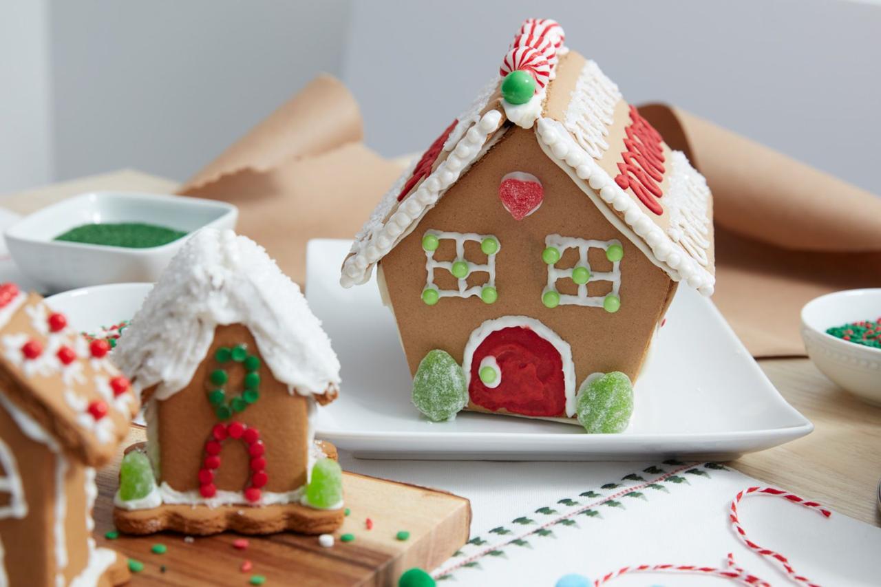 6 Ideas for a Fun Gingerbread Decorating Party 6 Ideas For A Fun Gingerbread Decorating Party