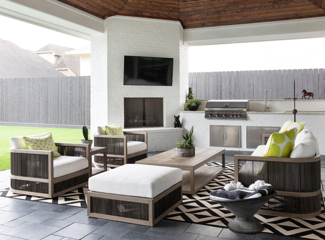 25 Outdoor Fireplace Design Ideas to Try 25 Outdoor Fireplace Design Ideas To Try