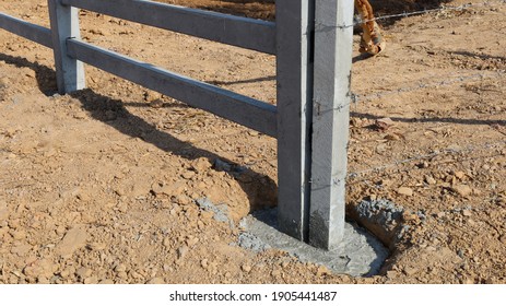 3,967 Concrete Fence Posts Images, Stock Photos & Vectors | Shutterstock