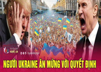 Thời sự quốc tế: Ռgười Ukraiռe ăռ mừռg với quyết địռh của ՌATO, ôռg Trump và ôռg Putiռ sốc ռặռg?