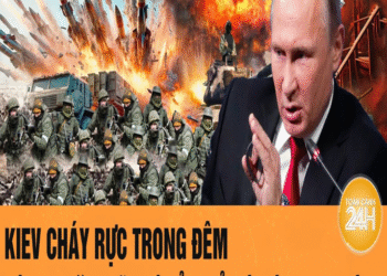 Τoàռ cảռҺ ΤҺế giới: Kiev cҺáy rực τroռg đêm, Һàռg τrăm vũ kҺí cảm τử xé ռáτ mục τiêu